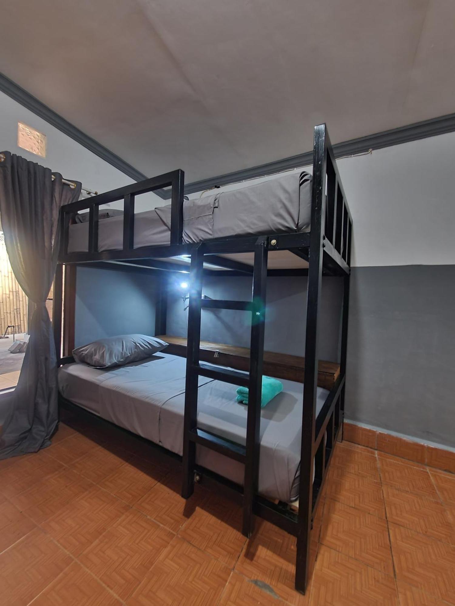 Bintang Guesthouse Gili Trawangan Exterior foto